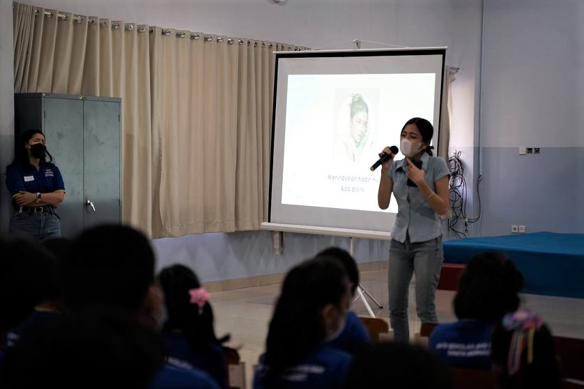 Biintang tamu nyanyi (2)--pakai_1